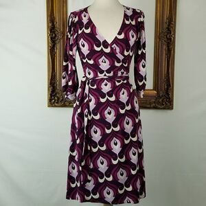 Bisou Bisou sz 6 wrap dress in purples and pinks
